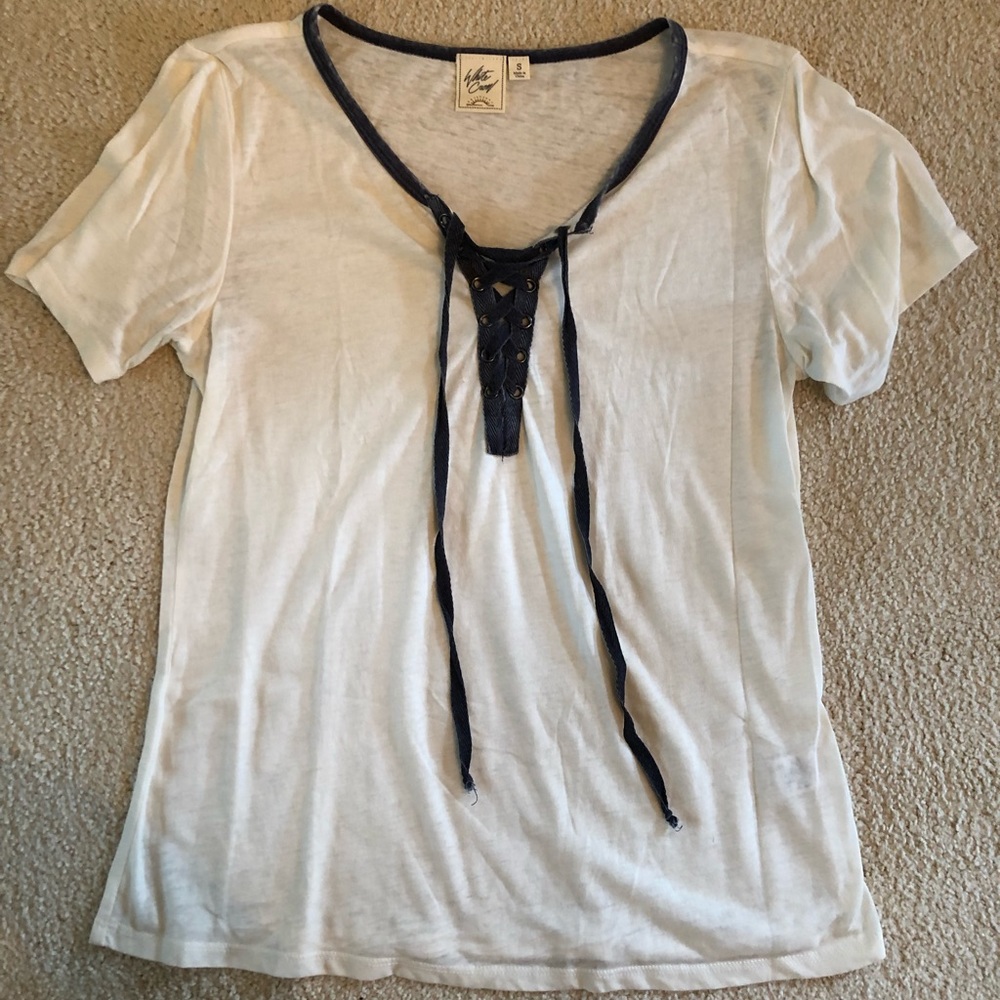 Cross tie v-neck